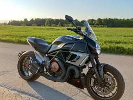 Ducati Diavel 1200cc, street / классические