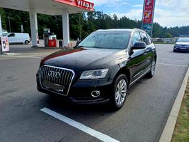 Audi Q5, 2.0 l., off-road / crossover
