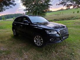 Audi Q5, 2.0 l., off-road / crossover