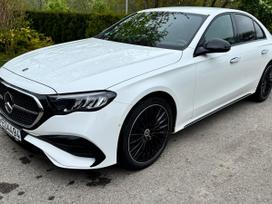 Mercedes-Benz E300, 2.0 l., Седан