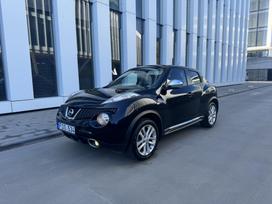Nissan Juke, 1.6 l., off-road / crossover