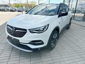 Opel Grandland X, 1.2 l., off-road / crossover