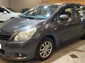 Toyota Verso, 2.0 l., vienatūris