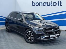 Mercedes-Benz GLC220, 2.0 l., off-road / crossover