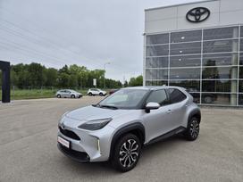 Toyota Yaris Cross, 1.5 l., Внедорожник / Кроссовер
