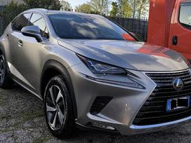 Lexus NX 300h, 2.5 l., Внедорожник / Кроссовер