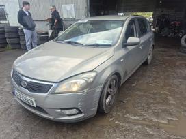 Kia Ceed įvairios dalys įvairių automobilių различные детали от разл