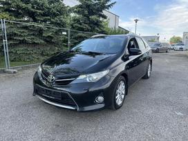 Toyota Auris, 1.6 l., Универсал