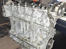 Volvo XC60, D5244t20, D5244t20 perrinktas variklis naujas paskirstymo diržas su vand
