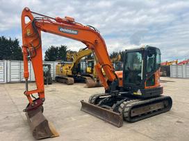 Doosan DX85R, excavator