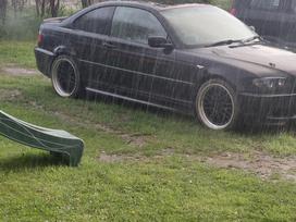 BMW 320, Uuu, Vaziuoja