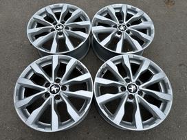 Peugeot 5x108, lengvojo lydinio, R17
