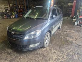 Skoda Fabia įvairios dalys įvairių automobilių различные детали от разл
