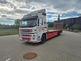 Volvo FM, auto transporters