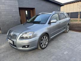 Toyota Avensis, 2.2 l., universalas