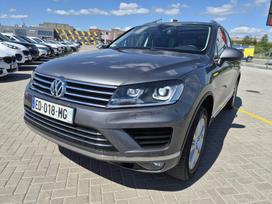 Volkswagen Touareg, 3.0 l., off-road / crossover