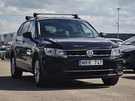 Volkswagen Tiguan, 2.0 l., Внедорожник / Кроссовер