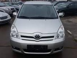 Toyota Corolla Verso rezerves daļās