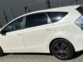 Toyota Prius+, 1.8 l., mpv / minivan