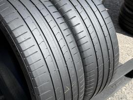 Pirelli P Zero 2024m., летние 225/40 R19