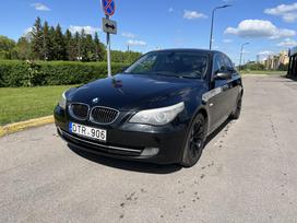 BMW 525, 3.0 l., saloon / sedan