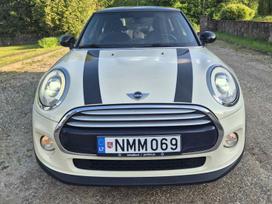 Mini Cooper, 1.5 l., hatchback