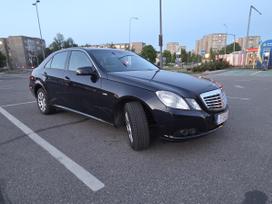 Mercedes-Benz E220, 2.1 l., Седан