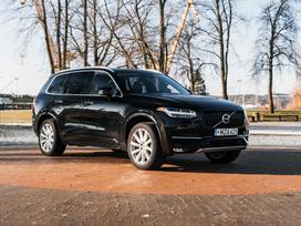 Volvo XC90, 2.0 l., off-road / crossover