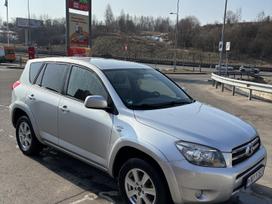 Toyota RAV4, 2.2 l., off-road / crossover
