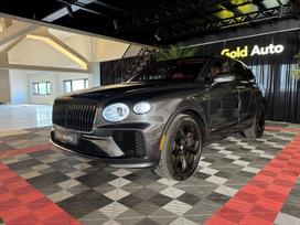 Bentley Bentayga, 4.0 l., Внедорожник / Кроссовер