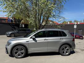 Volkswagen Tiguan, 2.0 l., visureigis / krosoveris