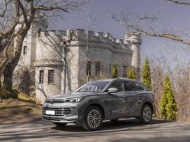 Volkswagen Tiguan, Внедорожник / Кроссовер