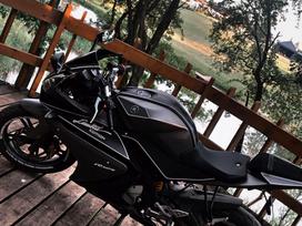 Yamaha YZF 125cc, superbikes
