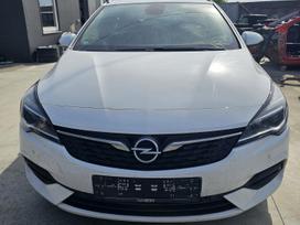 Opel Astra for parts. Opel astra 2020 metų variklio kubatūra 1 5 dyzelis mec