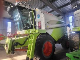 Claas Tucano 320, kombaini
