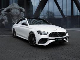 Mercedes-Benz E300, sedans