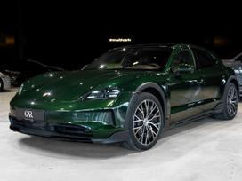 Porsche Taycan, 105 kWh, wagon