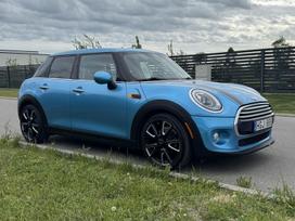 Mini Cooper, 1.5 l., hatchback