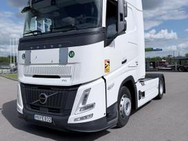 Volvo FH 460 Aero Globetrotter ParkCool I, 2 спальных места
