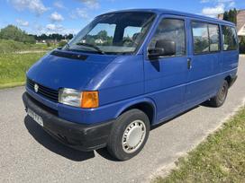 Volkswagen Multivan, 2.4 l., passenger minibus