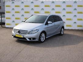 Mercedes-Benz B180, 1.5 l., Минивэн