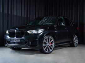 BMW X5, 3.0 l., off-road / crossover