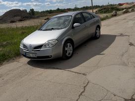 Nissan Primera, 1.9 l., hatchback