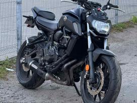 Yamaha MT 07, street / классические