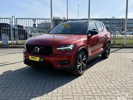 Volvo XC40, 2.0 l., off-road / crossover