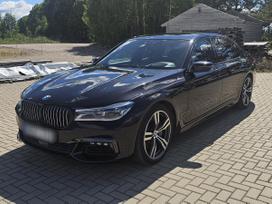 BMW 750, 4.4 l., Седан