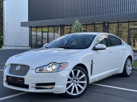 Jaguar XF, 3.0 l., Седан