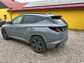Hyundai Tucson, 1.6 l., off-road / crossover