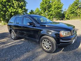 Volvo XC90, 2.4 l., off-road / crossover