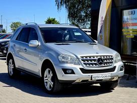 Mercedes-Benz ML280, 3.0 l., off-road / crossover